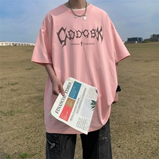 粉红色