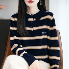 藏蓝色