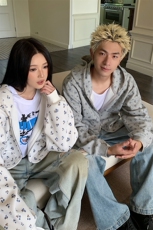 2026秋季新款卫衣5Q1101-TP5588潮牌小碎花连帽外套休闲情侣，男装卫衣，电商A102