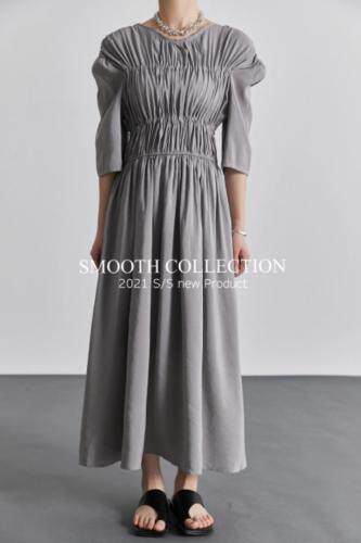 设计感连衣裙，女装连衣裙，SMOOTH