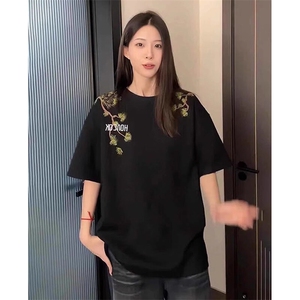 万针全刺绣工艺抖音得物高品质260克重磅纯棉双纱美式高街短袖T恤图片