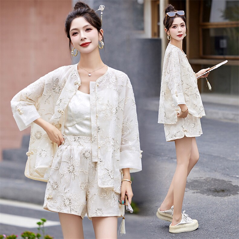 新中式高级绣花防晒衣2025夏新款国风轻薄防晒服小个子短裤两件套，女装套装/套裙，布芭啦