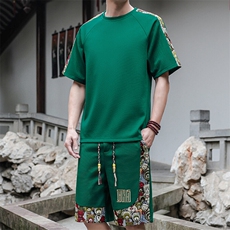 绿色