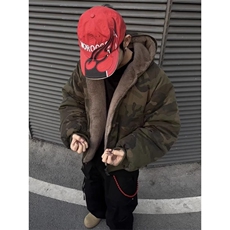 军绿色