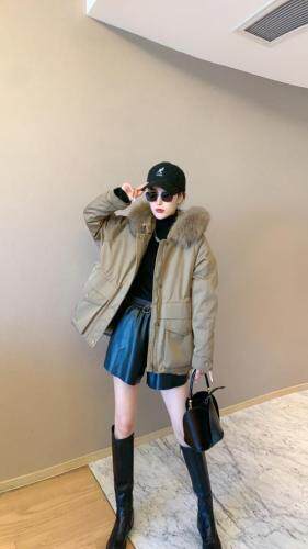 现货新火爆冬装派克，女装，泰靡(1F)