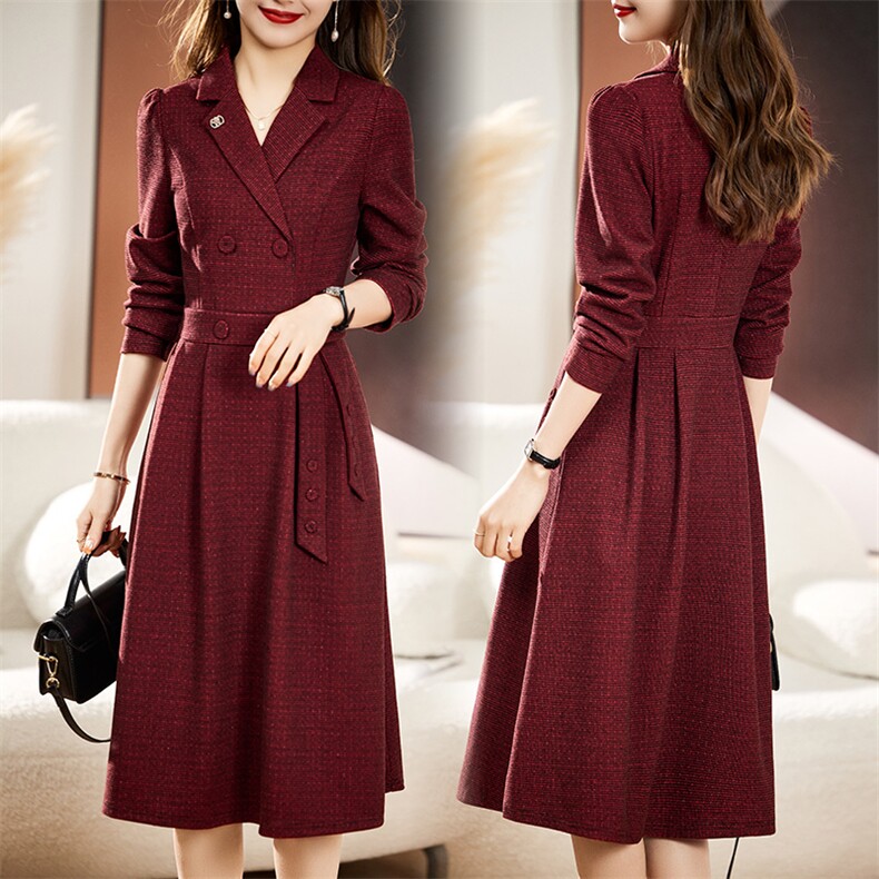 红色西装连衣裙春季女2025新款法式长袖大码妈妈裙子小个子，女装连衣裙，初闻兮