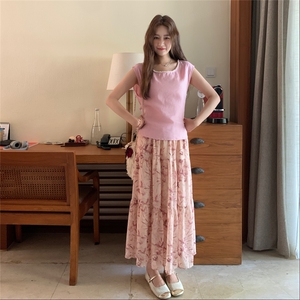 法式甜美粉色上衣半身裙女2025夏季新款韩系复古茶歇碎花裙两件套图片