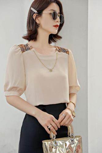 2021新款圆领短袖，女装，初婇