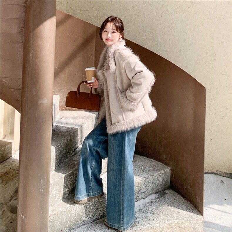 现货：冬季新款高级感宽松加厚皮毛一体外套2C135-8956P255K378,女装皮草,2C135