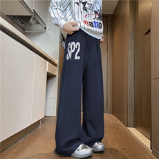 藏青色