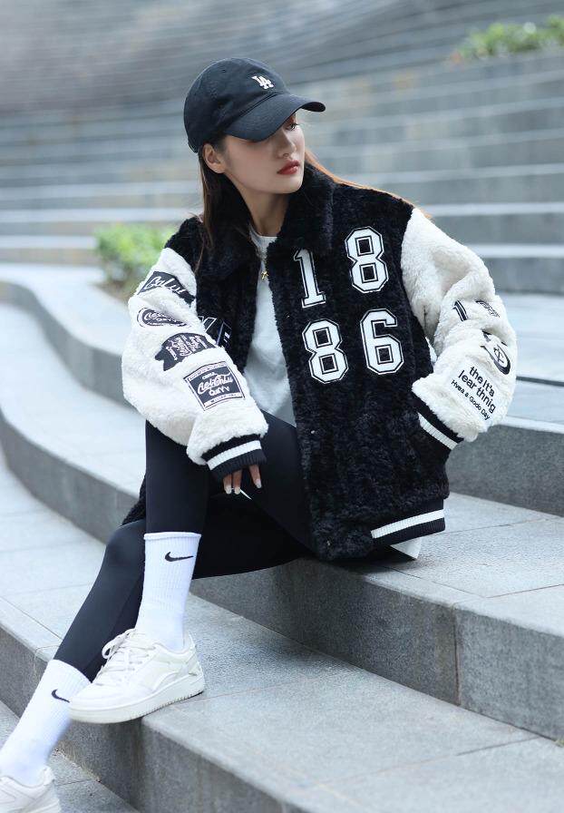 毛毛棒球外套，其它，维多利亚