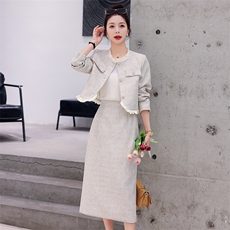 现货小香风2023年春季新款潮流高级有范显瘦收腰优雅甜美两件套，女装套装/套裙，火爆靓佳人