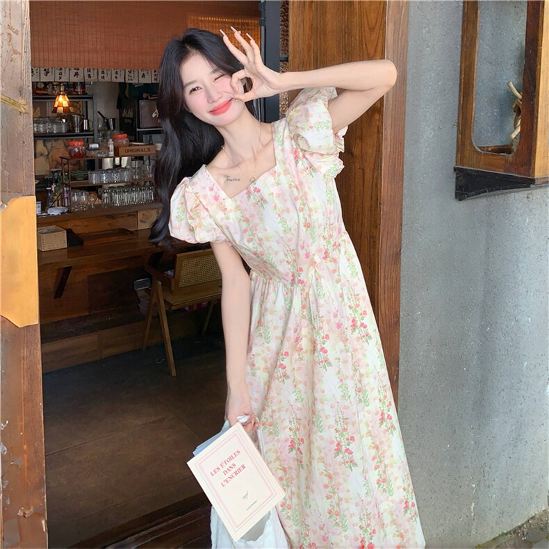 法式碎花方领连衣裙女2024夏季新款小个子茶歇超好看高级感长裙子,女装连衣裙,2C118
