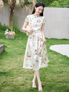 碎花复古旗袍裙子女2025年夏季新款气质修身显瘦高级感时尚连衣裙图片