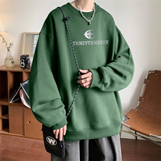 墨绿色