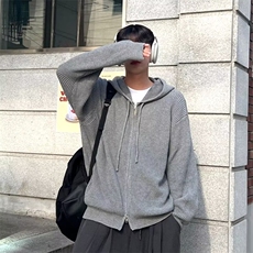 灰色