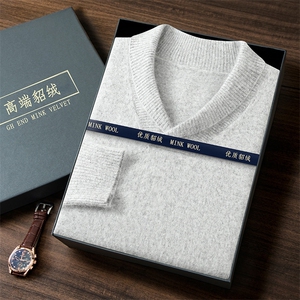 高端貂绒男士V领毛衣 秋冬新款舒适百搭时尚针织衫图片