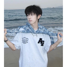 花灰色