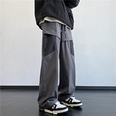 深灰色