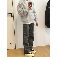 灰色