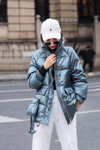 高品质羽绒服标90绒，女装羽绒服，静魅