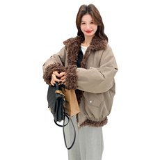 现货:冬装新款高级感毛绒拼接两穿加厚派克服2C135-8955P225K328，女装派克服，2C135
