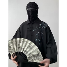 黑色