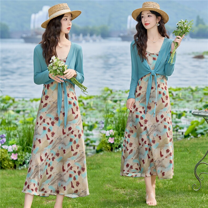 现货2026漂亮吊带连衣裙+上衣两件套夏天防晒巨好看的套装女,女装套装/套裙,兰菲阁