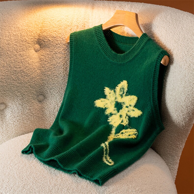 雪绒花无袖背心马甲女V领坎肩外穿2024年秋季，女装马甲，盛世绒华