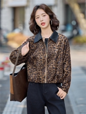 2025秋季新款港风复古时尚豹纹麂皮绒潮流个性短款外塔，女装短外套，慕依路