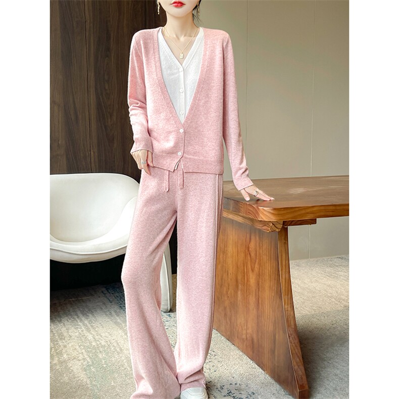 假两件拼色设计感加厚针织开衫女秋冬新款V领小个子毛衣保暖外套，女装羊毛衫，隆格羊绒