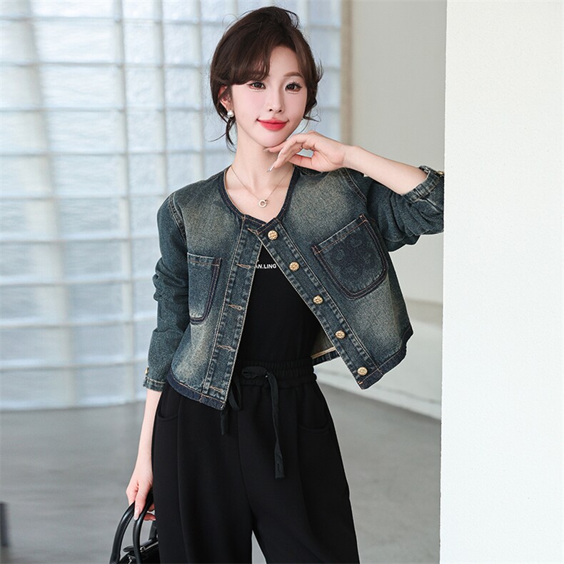 现货小香风拼接洗水牛仔外套女短款法式显瘦显高气质春秋季外套，女装牛仔外套，美拉德工厂直营店