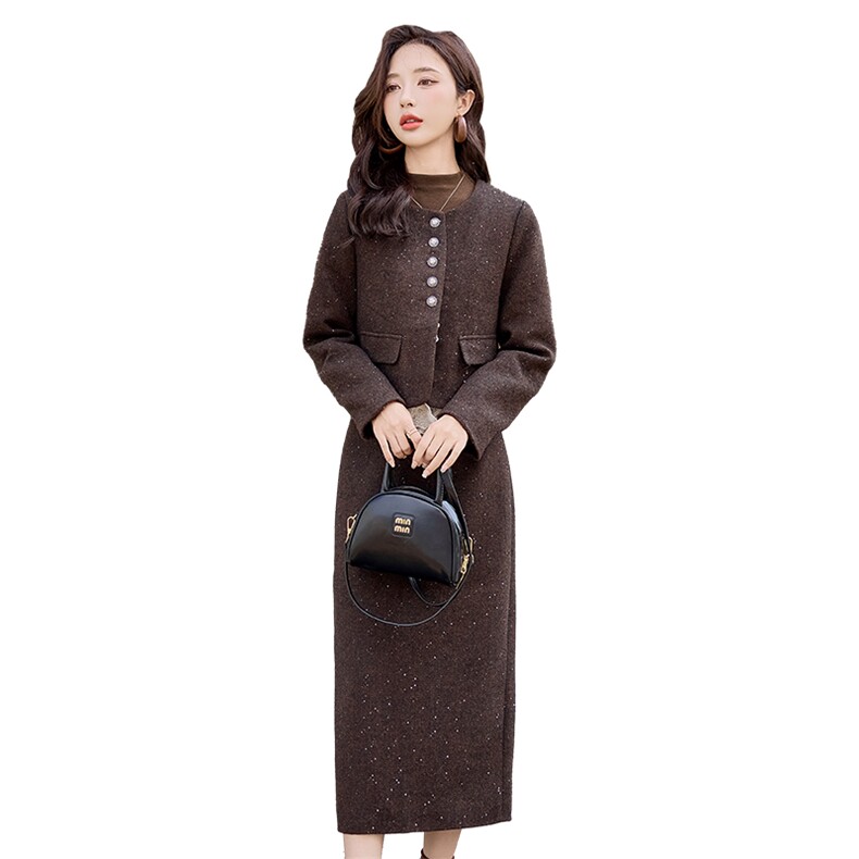 2024新款冬软糯小香羽绒服拼接蕾丝花边白鸭绒套装裙,女装套装/套裙,韩蜜菓
