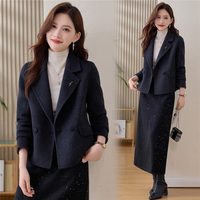 2025冬季宽松显瘦大码小个子法式小香风毛呢外套羊毛外套女带胸针，女装毛呢外套，众宇琦