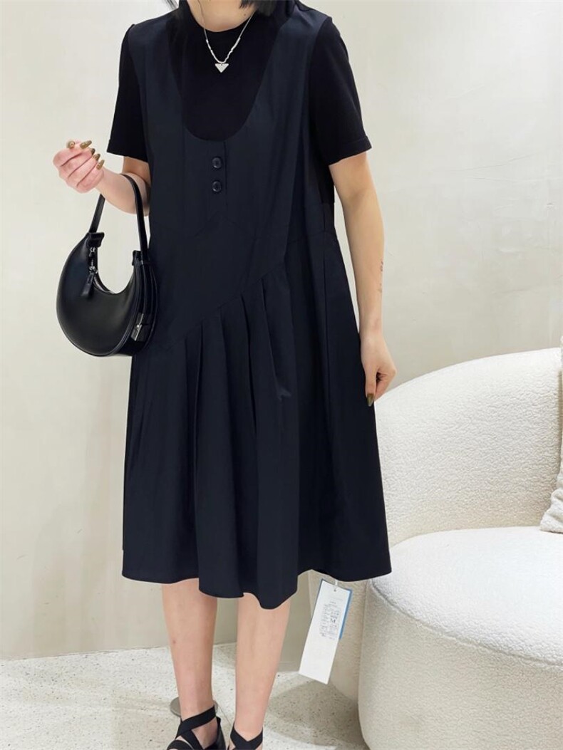 雷洛奇丽 1983MP144633