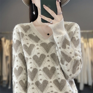 25秋冬V领爱心拼色图案100%纯羊毛衫女韩版长袖羊绒衫针织打底衫图片