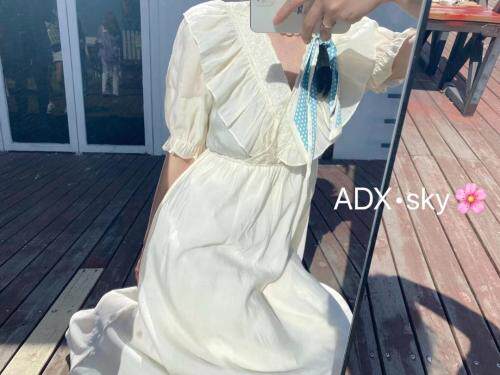 夏款韩版蕾丝连衣裙，女装连衣裙，奥帝秀