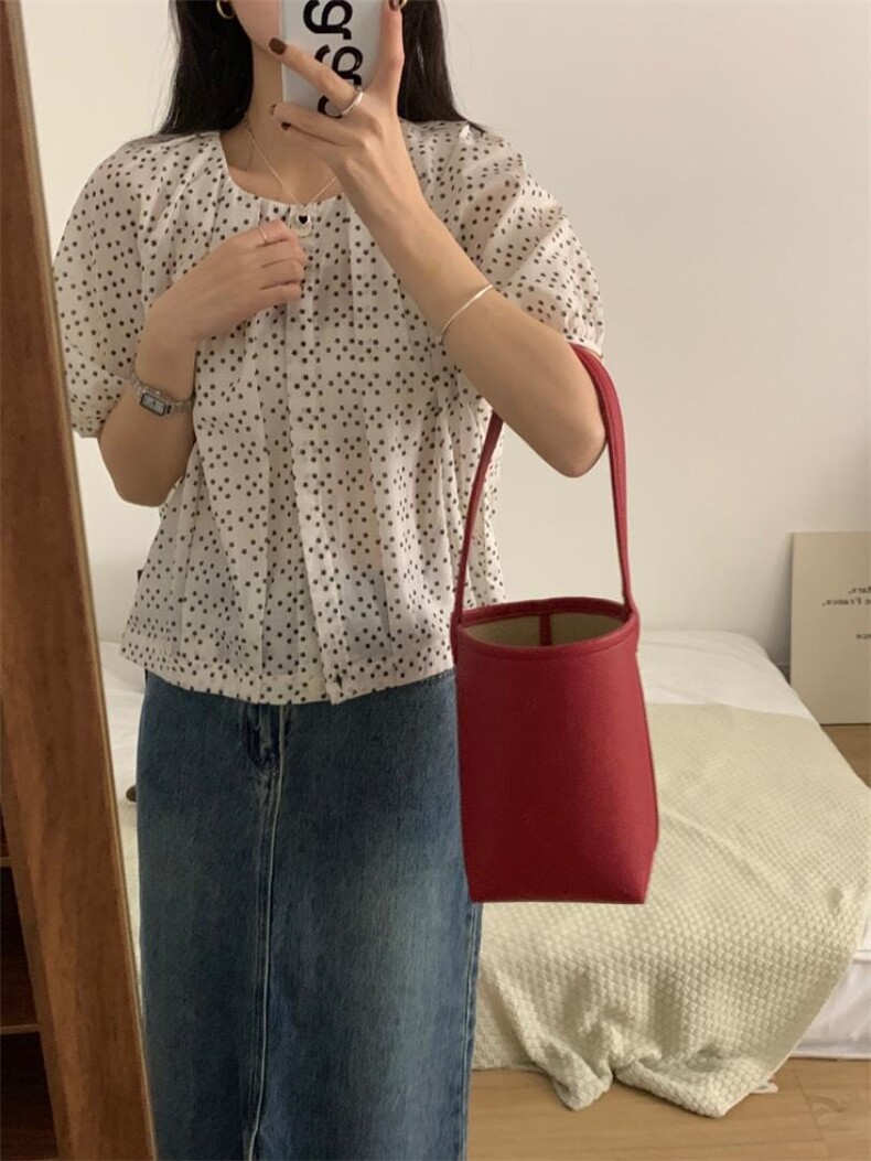 上新推荐泡泡袖圆领花朵小衫，其它，DAP