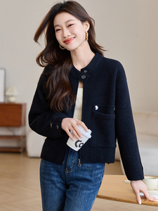 时尚减龄针织开衫女春装2025新款设计感好看别致休闲百搭毛衣外套图片