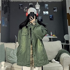绿色