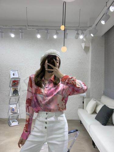 2??0??2??1??春款全面煥新??，女装，AMG