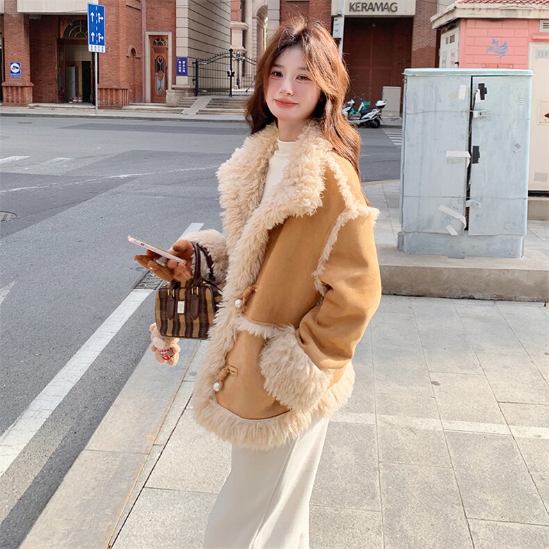 麂皮绒皮毛一体羊羔毛外套女2024冬新款时尚宽松毛茸茸机车服棉服,女装羊羔毛/颗粒绒,秋水欣儿