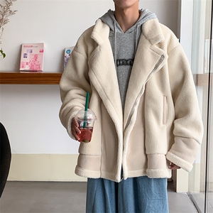 冬季韩版男潮流加厚宽松短款衣帅气翻领夹克羊羔绒保暖休闲外套图片