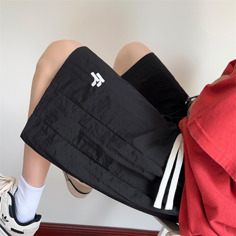 ！2024夏季新款男士冰丝短裤速干冲孔五分裤DK288特P25控39图片