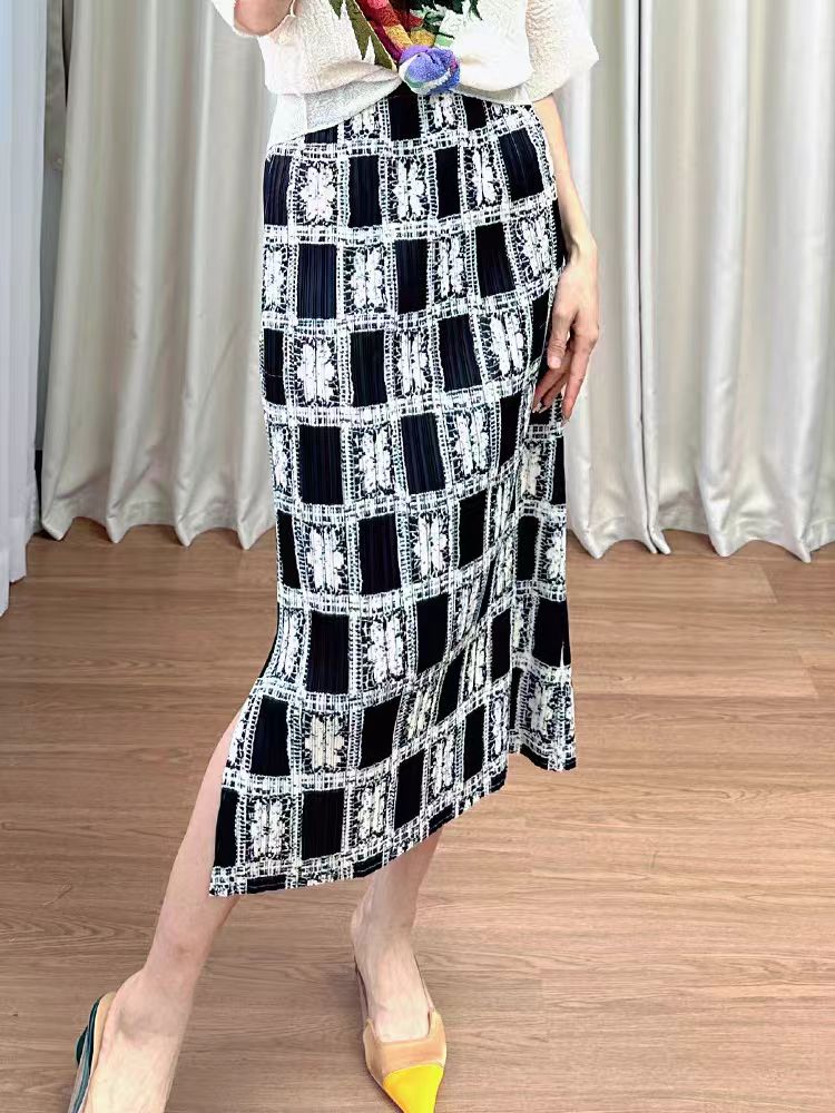 三宅花朵半身裙2025简约百搭,女装半身裙,湘姗
