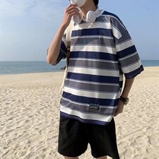 深蓝色