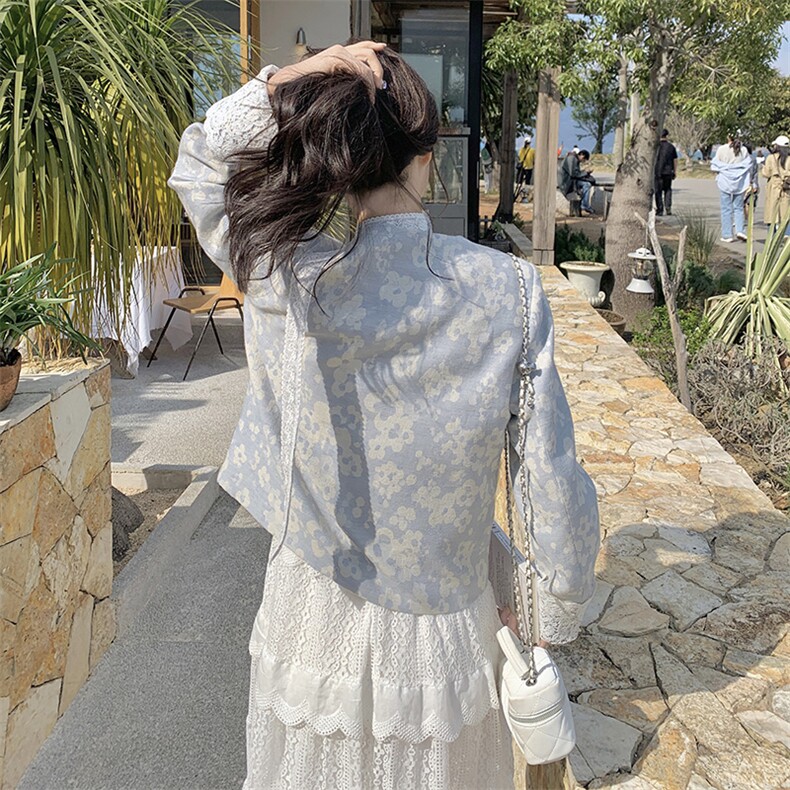 蓝色新中式提花外套女2025春秋新款国风上衣显瘦吊带连衣裙两件套,女装短外套,2C292