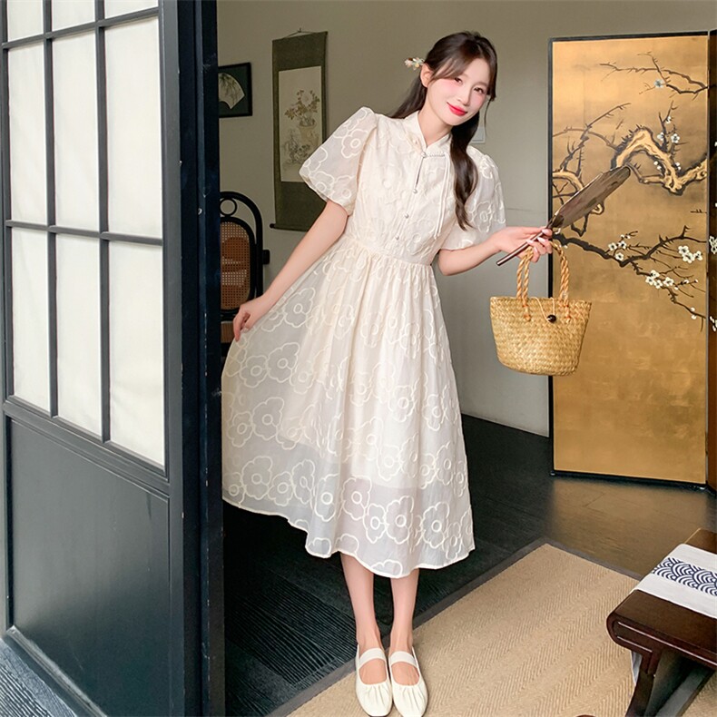 夏季新款女装2025年收腰显瘦海边度假风网纱蕾丝气质连衣裙长裙,女装连衣裙,小九月