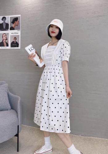 韩版印花连衣裙，女装连衣裙，知名度
