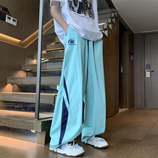 蓝色